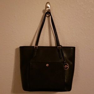 Michael Kors tote